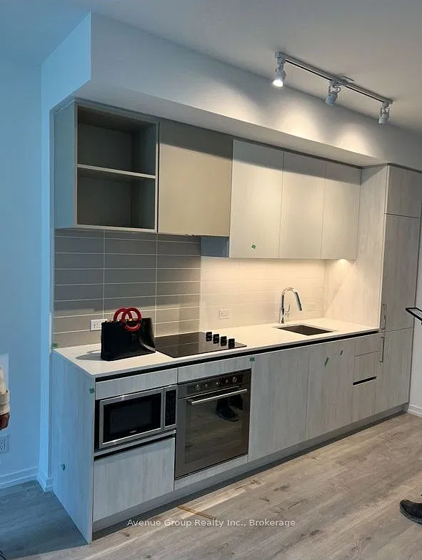 2 bed, $2,150 — Photo 4