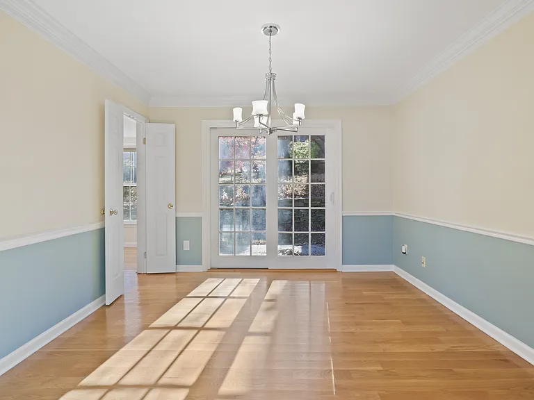 6543 Cedarwood Ct — Photo 38