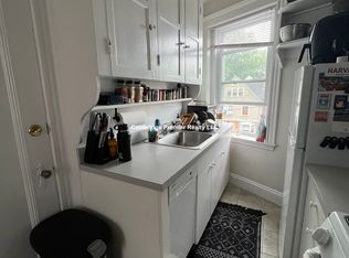 30 Langdon St APT 12, Cambridge, MA 02138