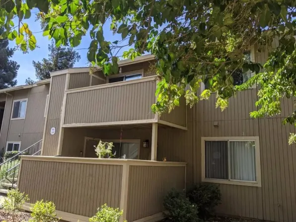 3262 Red Cedar Ter, Fremont, CA 94536