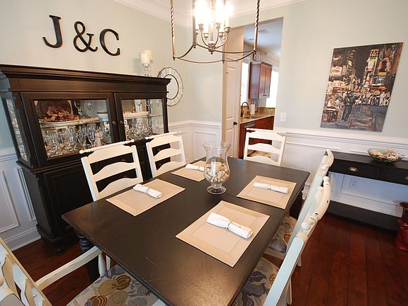 4th image of 316 Silver Cypress Cir
