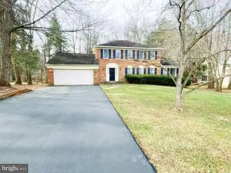 11907 Fallen Holly Ct — Photo 1