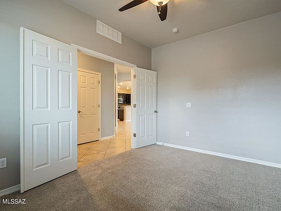 5th image of 508 W Corte Planga