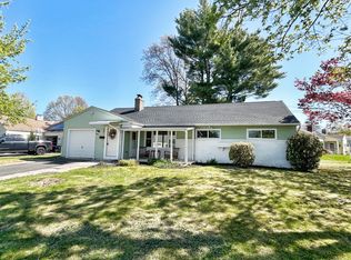 3 Sanford Rd, Manchester, CT 06042