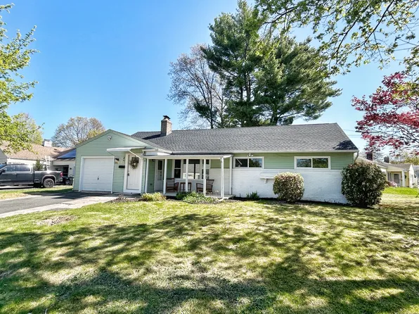 3 Sanford Road, Manchester, CT 06042