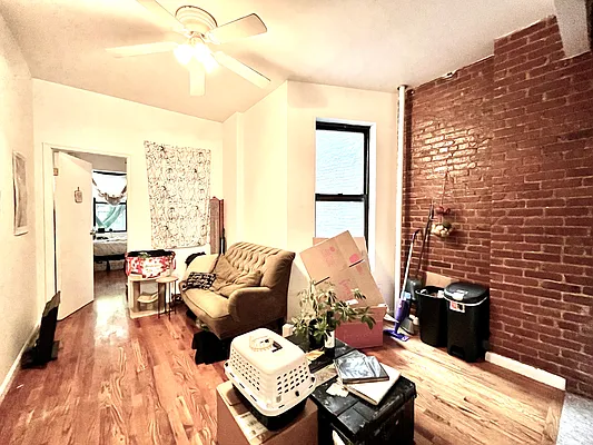 Rented by Compass | media 13