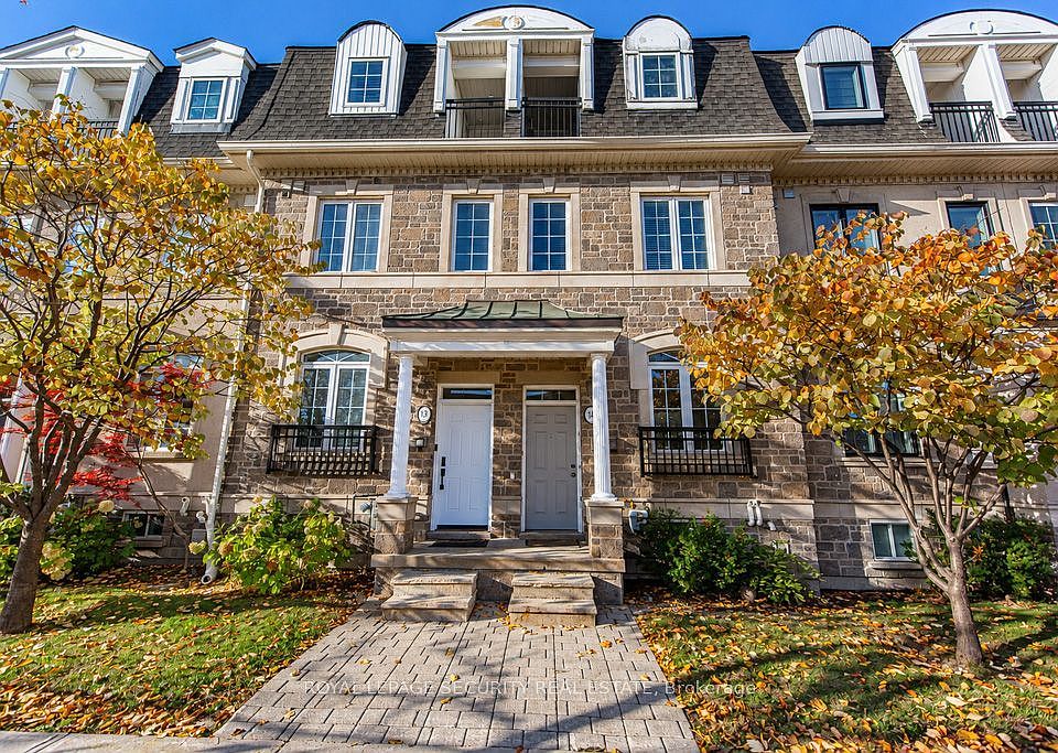1st image of 134A Finch Ave W