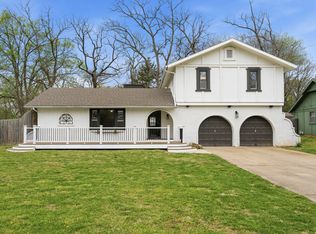 3231 S Parkhill Avenue, Springfield, MO 65807