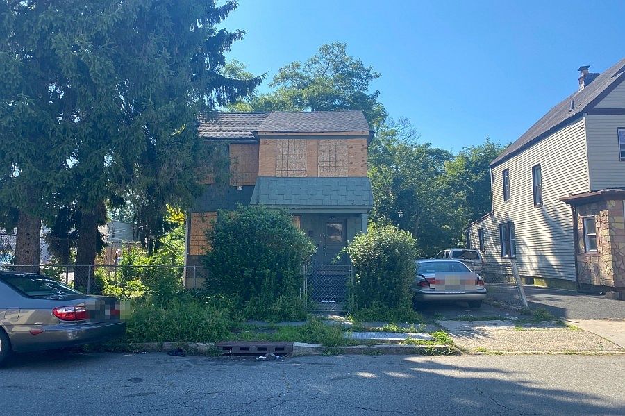 1st image of 282 Lincoln St