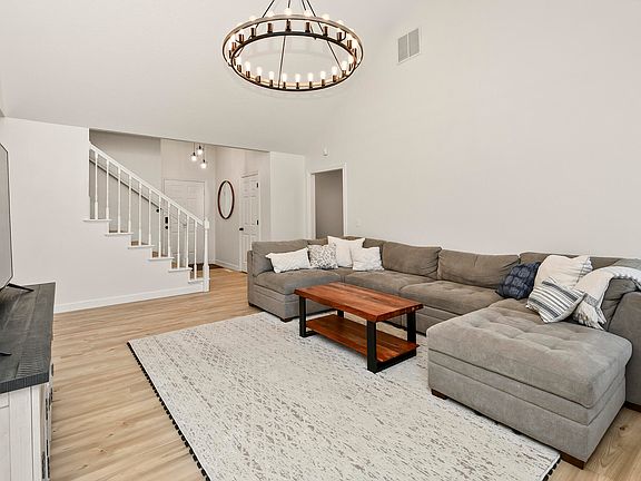 5th image of 285 Steury Road