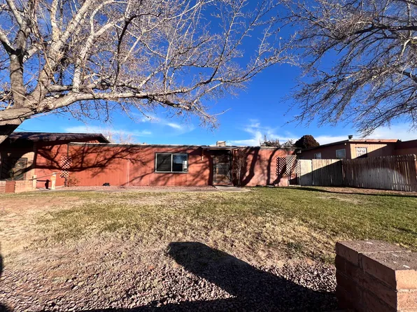 841 Grandview St, Page, AZ 86040