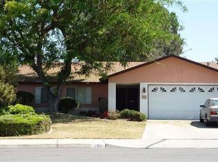 132 Glen Oaks Dr, Bakersfield, CA 93309