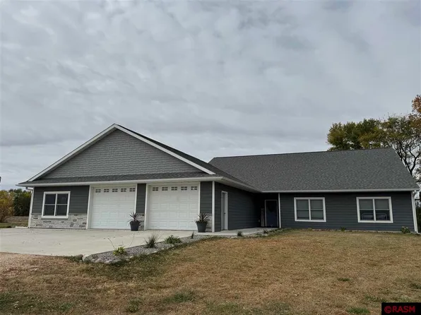 22016 489th Ave, Lake Crystal, MN 56055