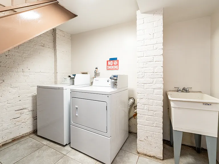 53 Clifton Pl #4D — Photo 15
