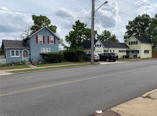 1619 Wooster Rd, Rocky River, OH 44116