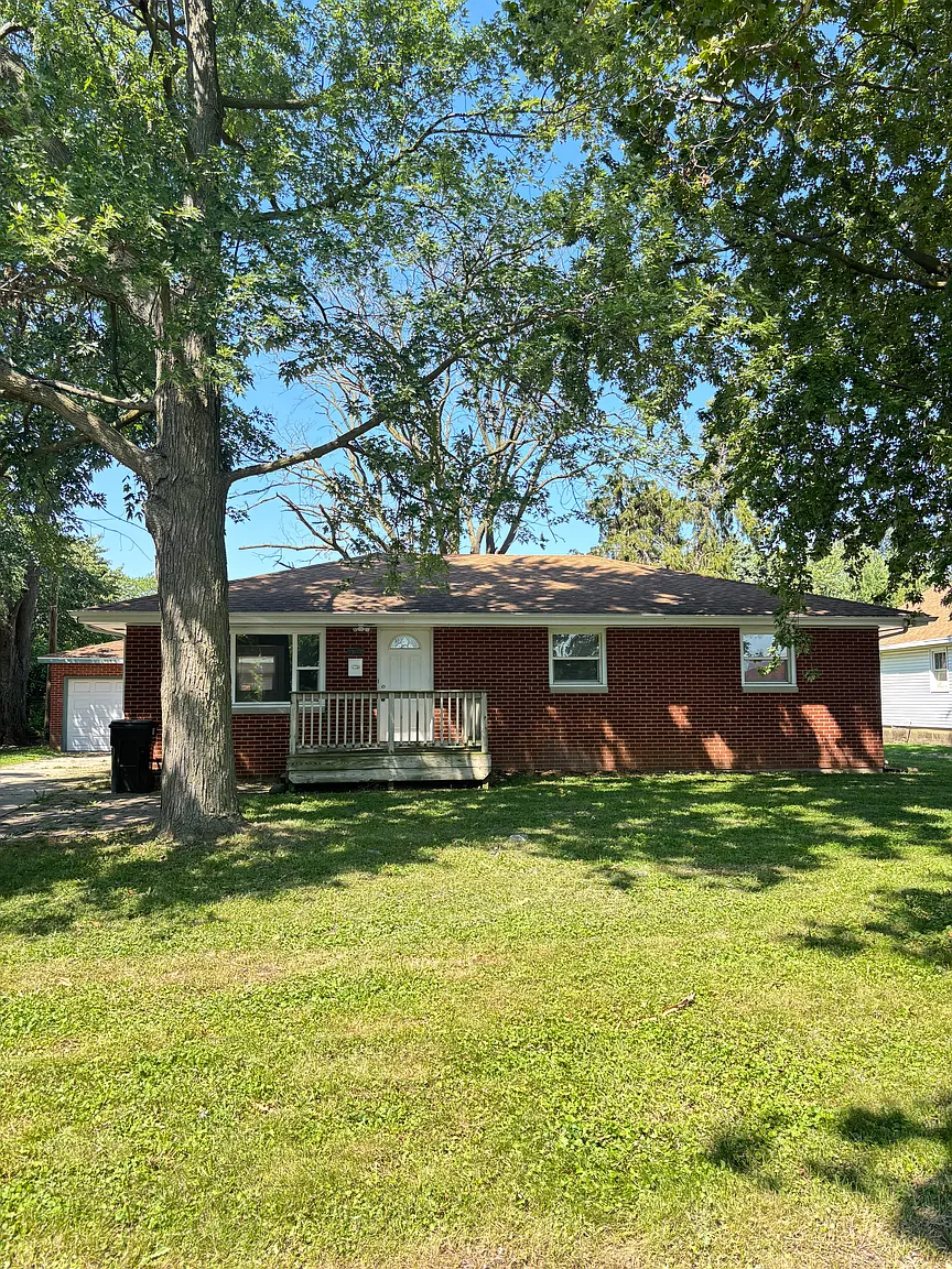 1509 N McKinley Ave photo 1