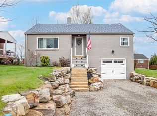 22 Perry Ln, Pittsburgh, PA 15229