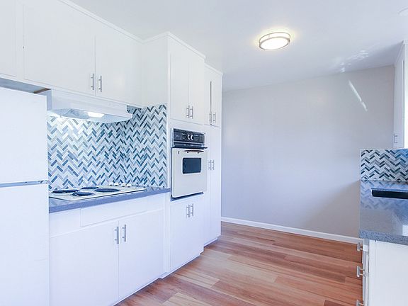 4th image of 1235 Parkington Ave APT 1