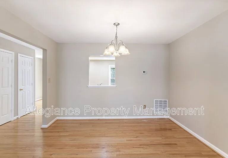 8073 Morning Meadow Ct — Photo 12
