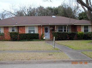 944 Birchwood Dr, Lancaster, TX 75146