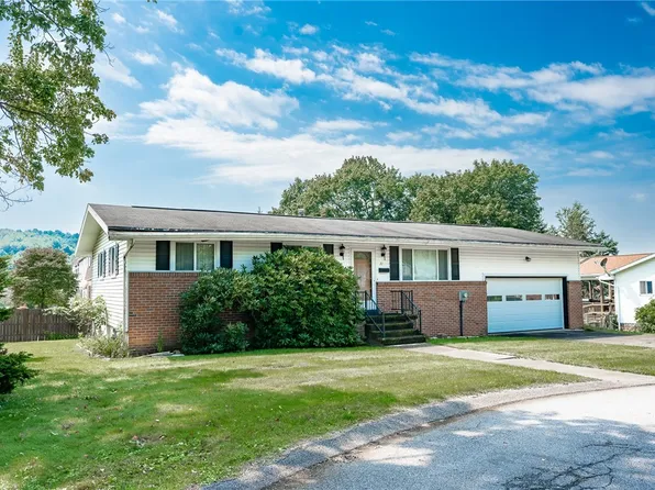 70 Shryock Ave, Indiana, PA 15701