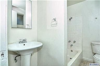 2nd image of 26850 Hillview St APT 4