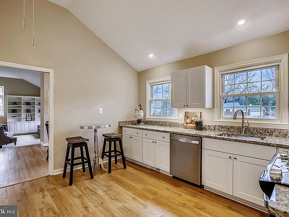 4th image of 9306 Allwood Ct