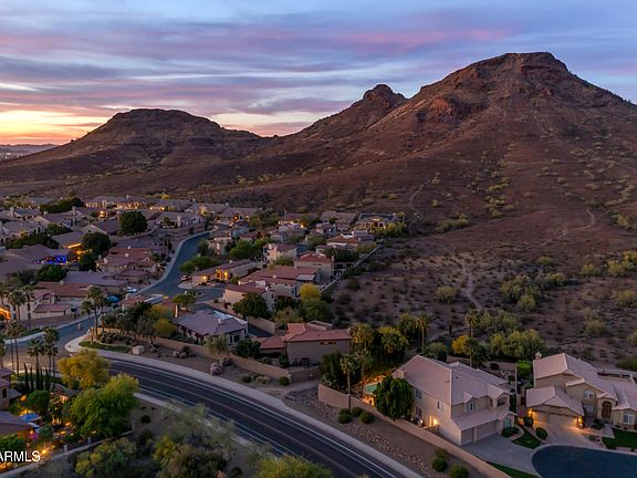 4th image of 1539 E WINGED FOOT Road