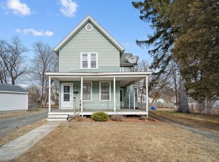 17 Prospect St, Westfield, MA 01085