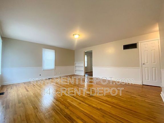 2nd image of 2035 Hicks Dr