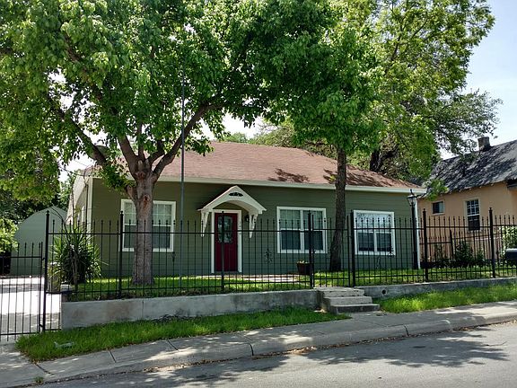 2nd image of 1414 Kayton Ave