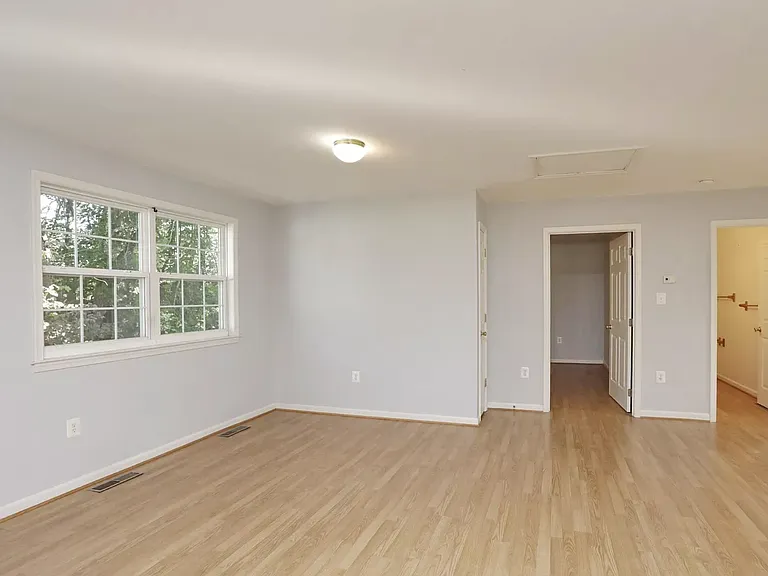 15156 Hughesville Manor Dr — Photo 12