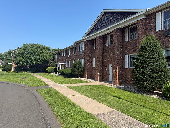 2nd image of 1465 Willard Avenue #A
