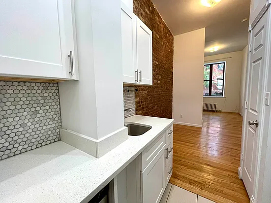 Rented by JM Preston Properties LLC | media 15