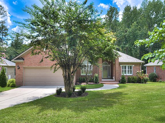 2nd image of 137 Golden Pond Ct