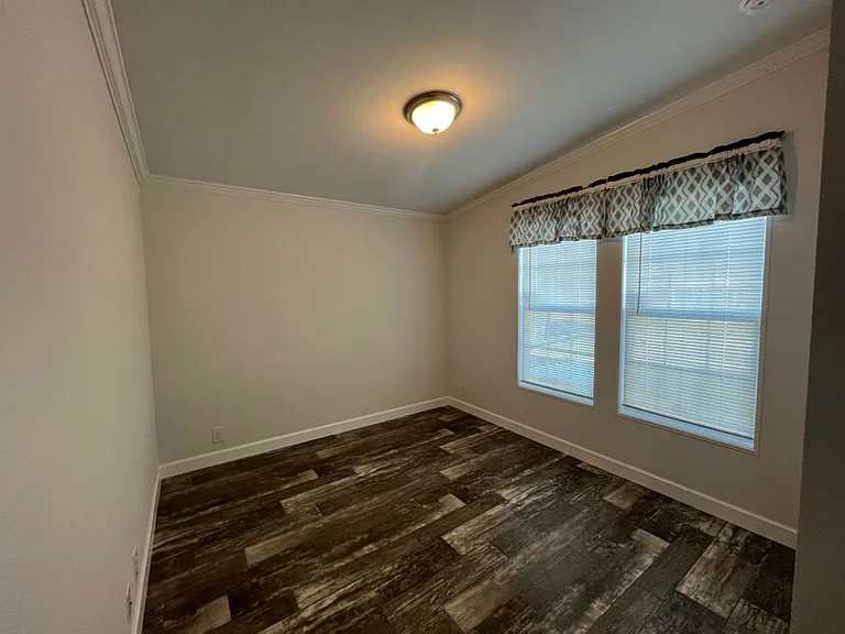 10 Eland Dr #10 — Photo 6