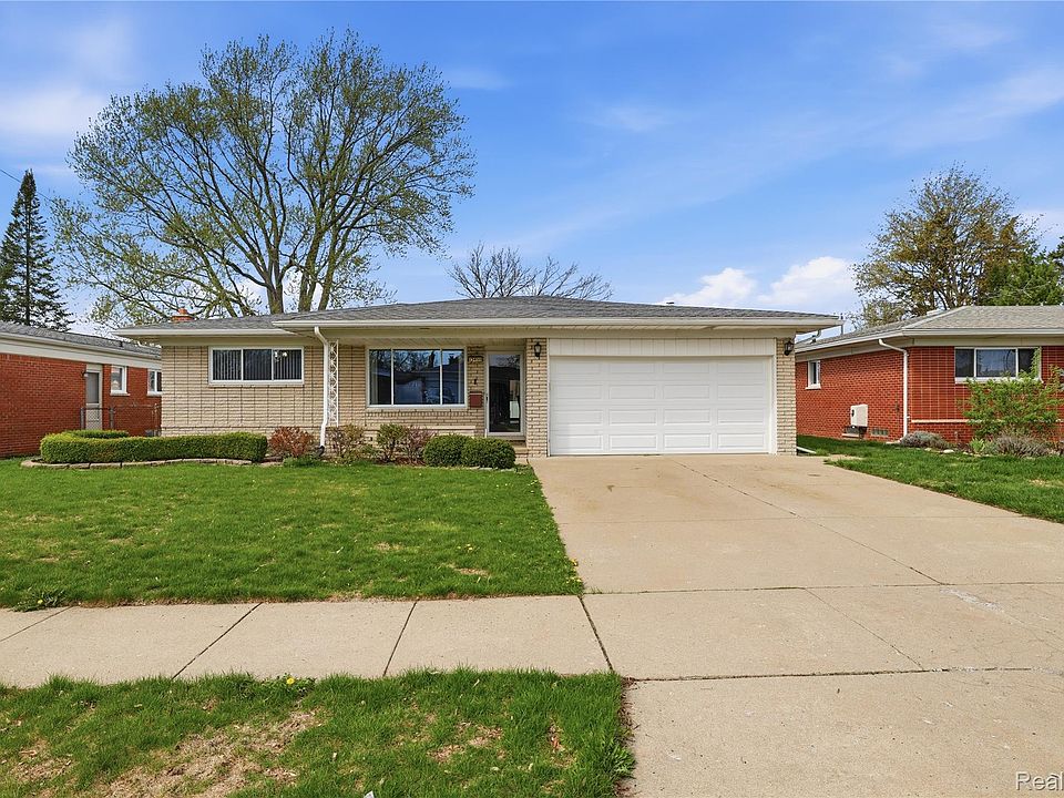 1st image of 13455 Haupt Dr