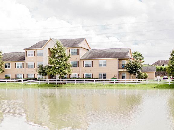 Willow Lake Apartments Katy, Texas