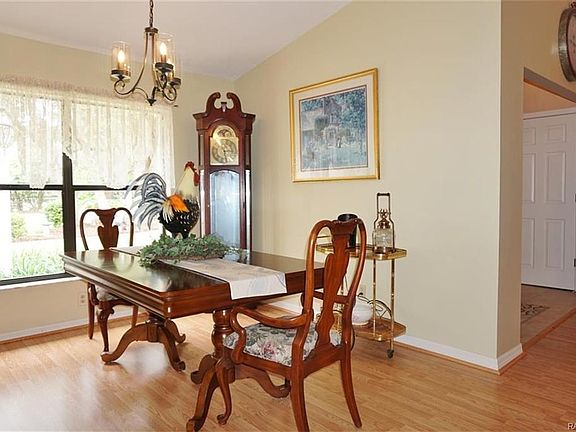 3rd image of 1255 N Carnevale Ter