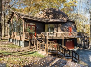 621 Paradise Hts, Oakland, MD 21550