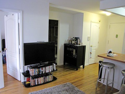 3rd image of 608 E 11th St APT 3A