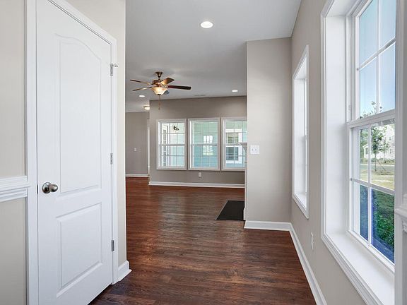 4803 Waves Pt-02 Compressed