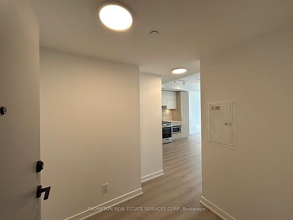 5th image of 100 Queen St E #305