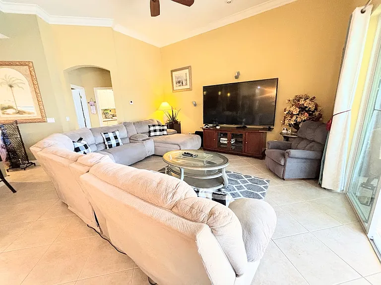 855 SW Grand Reserves Blvd — Photo 16