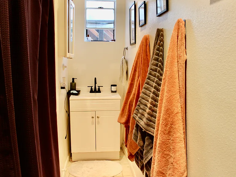 219 Columbia Pl #219 — Photo 20