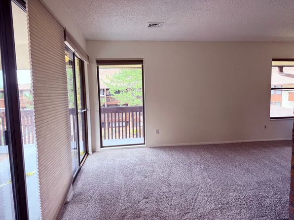 500 Manhattan Dr APT B9