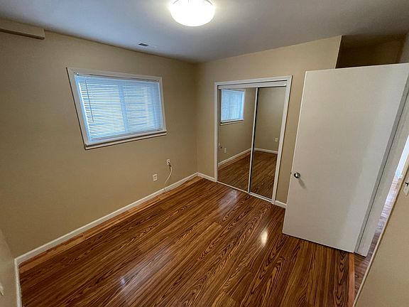 5th image of 26601 Annapolis St