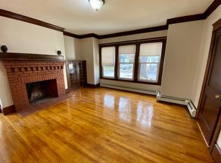 18 Woodman Rd #1, Worcester, MA 01602