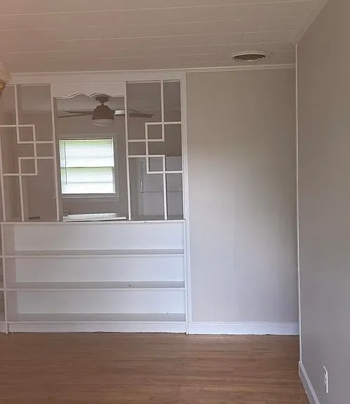 109 Jackson St — Photo 6