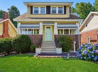 587 Woodland Ave, Mountainside, NJ 07092
